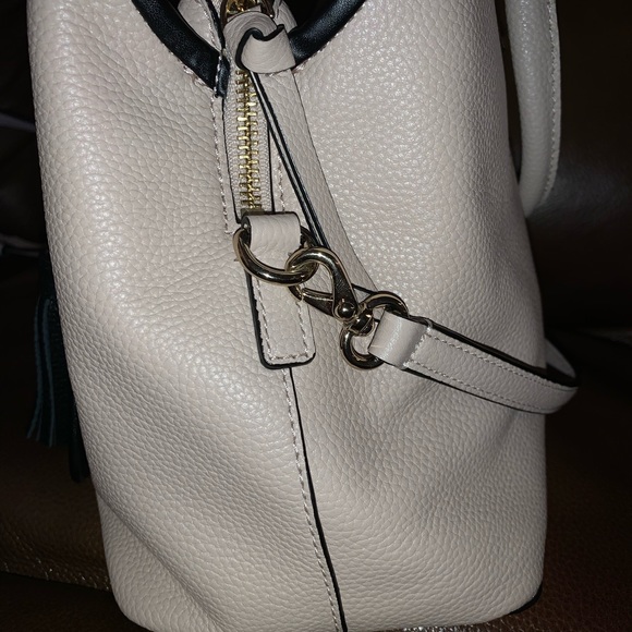 Kate Spade Purse - Picture 6 of 7